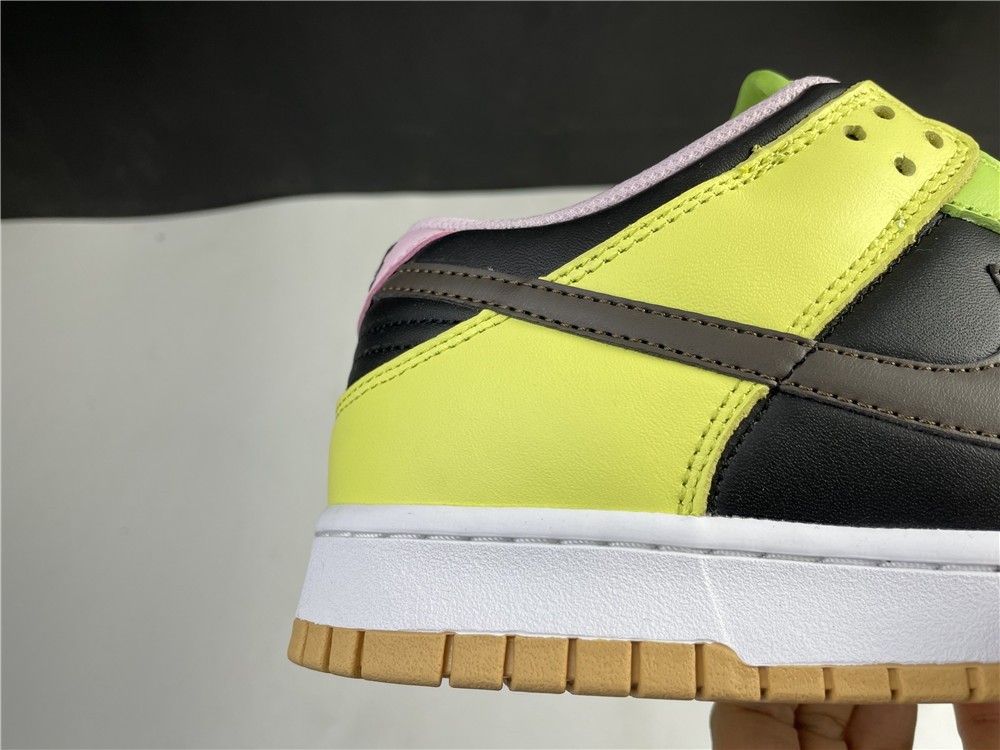 Nike Dunk Low SE “Free 99” DH0952-001