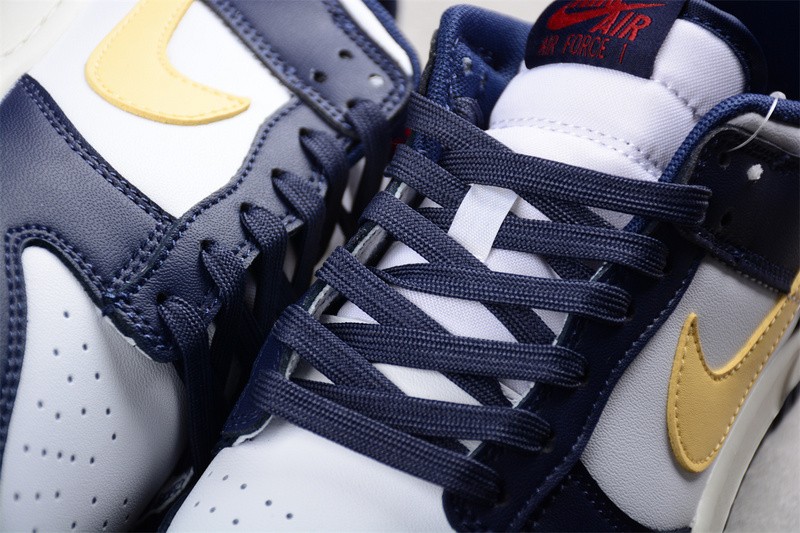 Nike Dunk Low "From Nike To You" FV8106-181