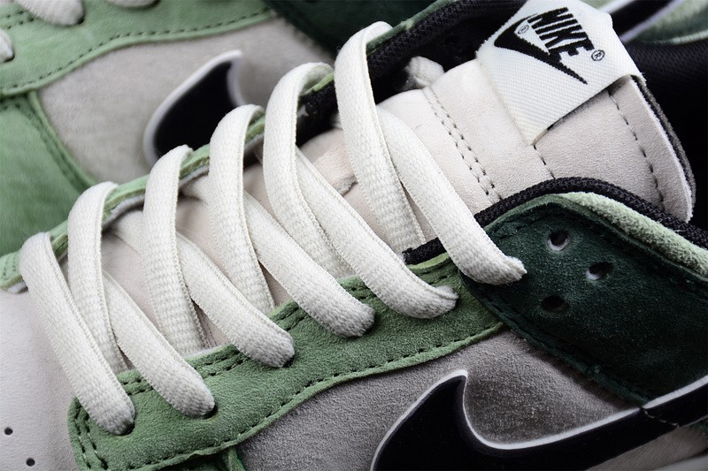 Otomo Katsuhiro x Nk SB Dunk Low "Steamboy OST" LF0068-001