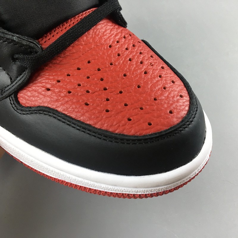 Air Jordan 1 UNC To Chicago CD0461-046