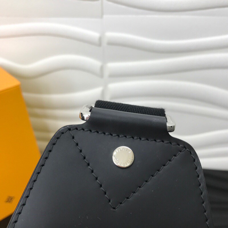 L&V BAG20