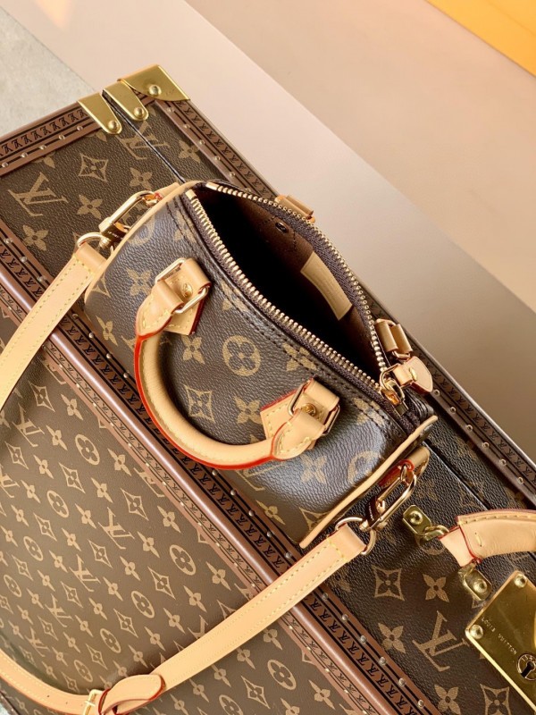 L&V BAG21