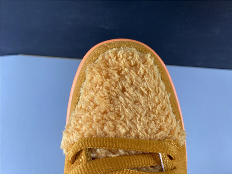 Grateful Dead x Nike SB Dunk Low“ Orange Bear” CJ5378 800