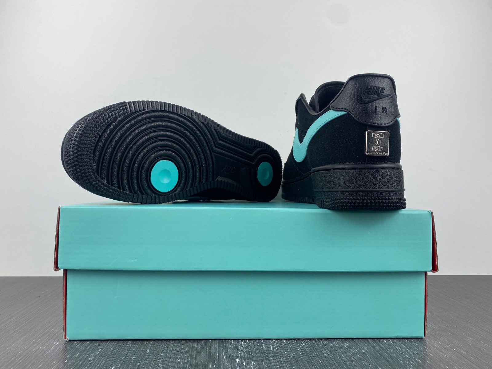 Nike Air Force 1 Low SP T*f*ny And Co DZ1382-001