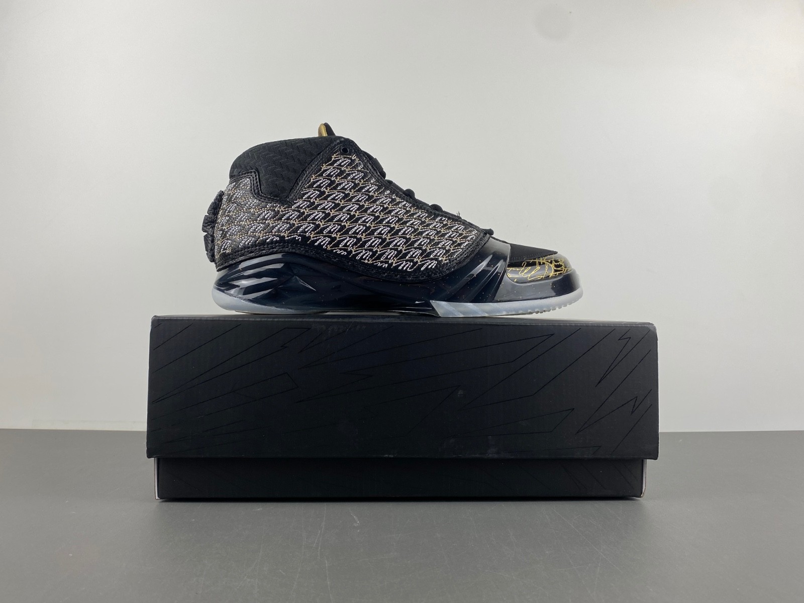 Air Jordan 23 Trophy Room Black 853336-023
