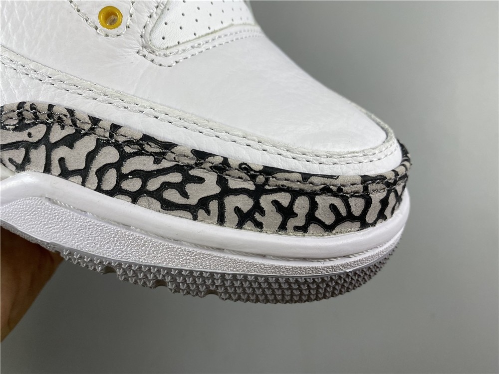 Air Jordan 3 WMNS “Laser Orange” CK9246-108