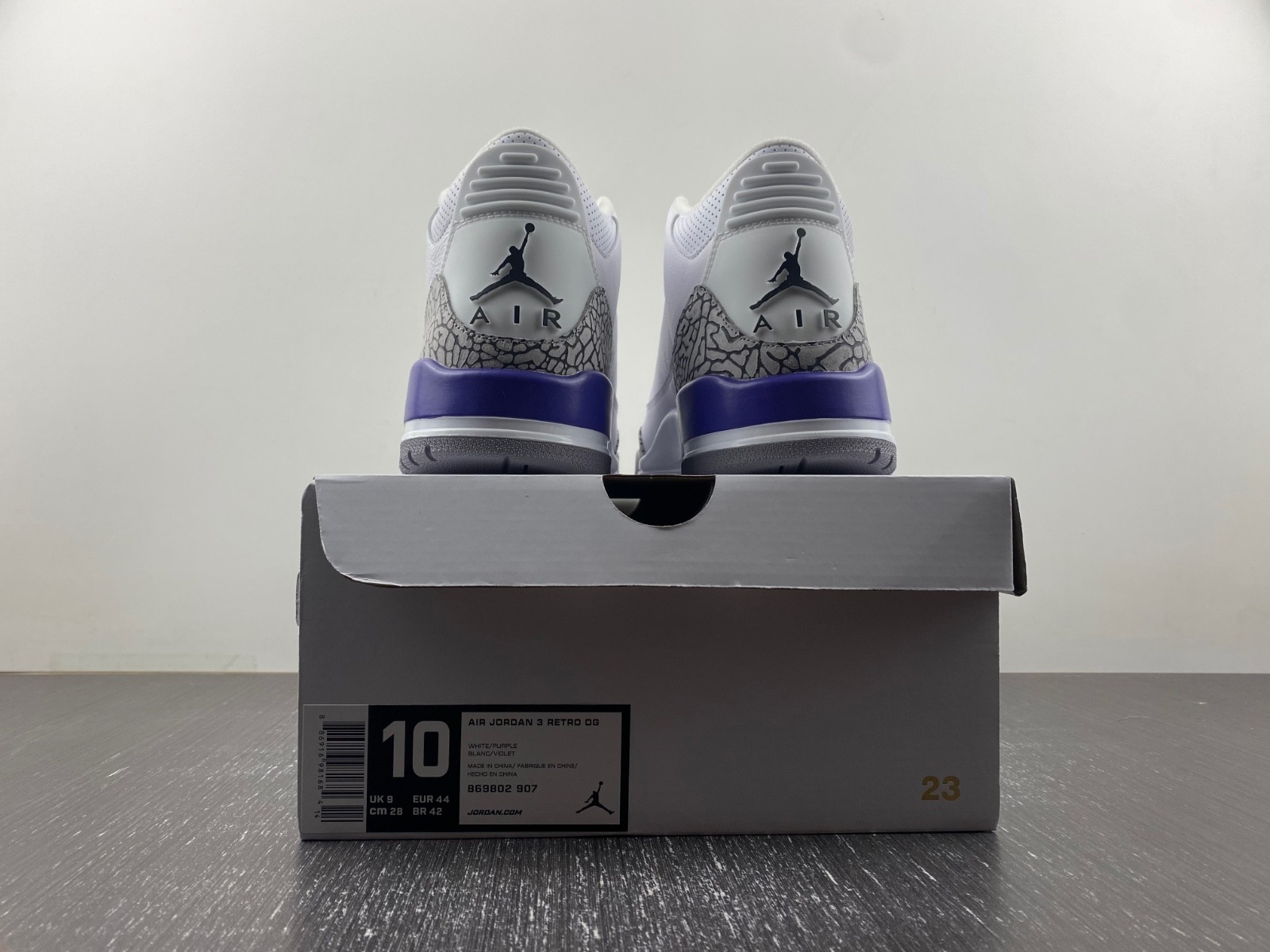 AIR JORDAN 3 “KOBE PACK” 869802-907
