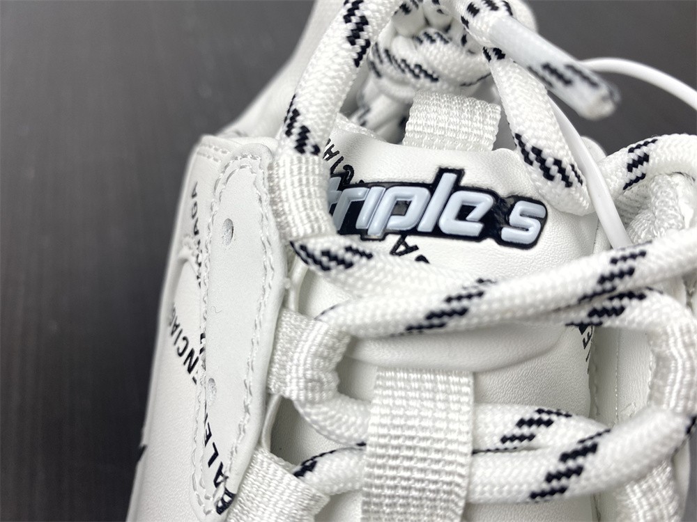 TRIPLES TRAINER SNEAKERS 2000043