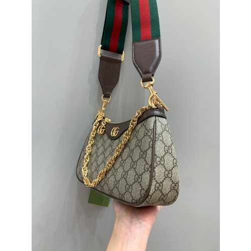 G*u*i BAG7