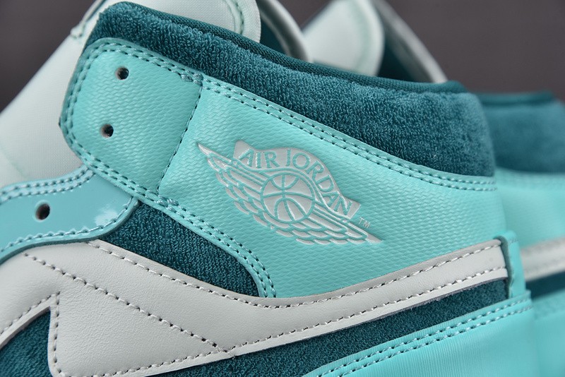 Air Jordan 1 Mid Chenille Bleached Turquoise DZ3745-300