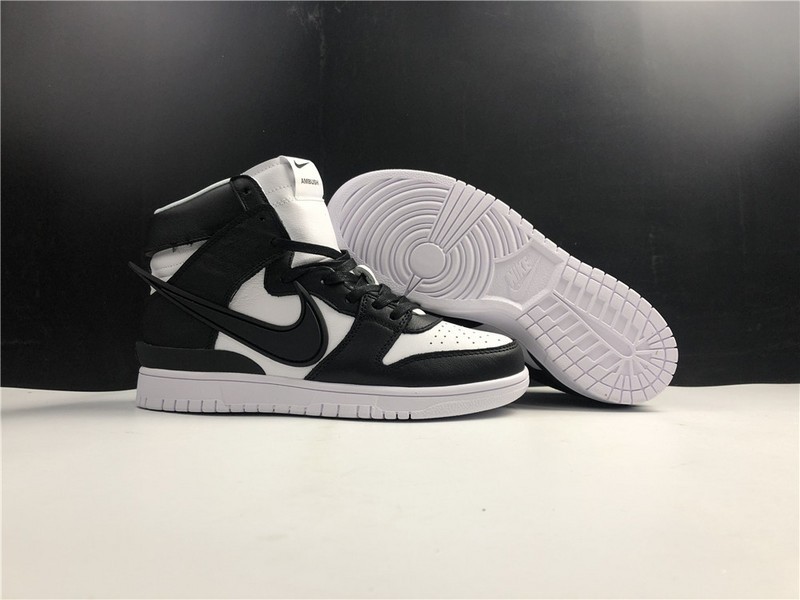 NIKE SB DUNK HIGH Ambush Black White CU7544-001