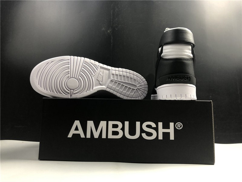 NIKE SB DUNK HIGH Ambush Black White CU7544-001