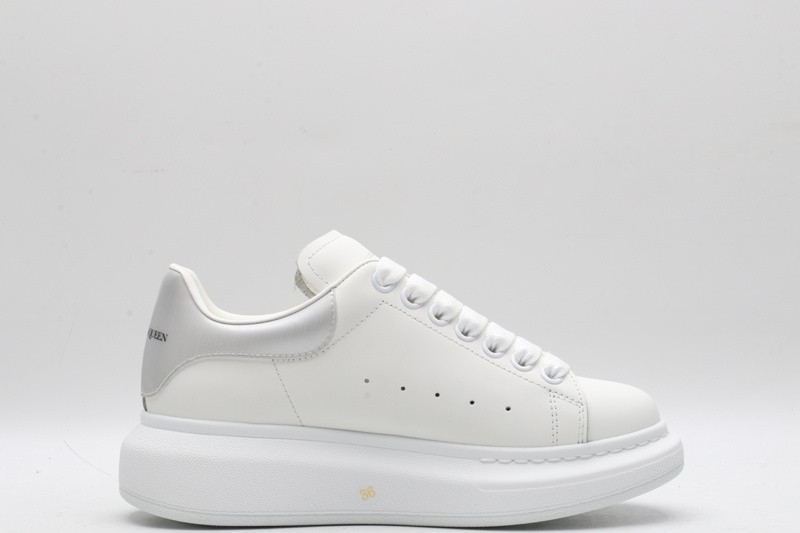 Ale*d*r MCQ58
