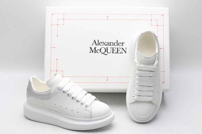 Ale*d*r MCQ58