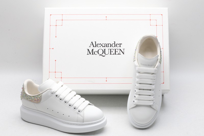 Ale*d*r MCQ55