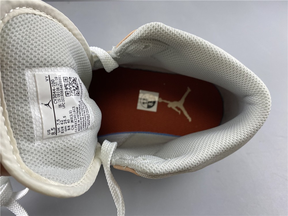 Air Jordan 1 Mid Milan CV3044-100