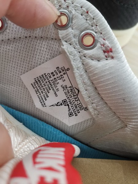Air Jordan 1 Retro Low OG Trophy Room FN0432-100