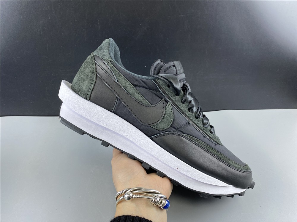 Sacai Nike LDV Waffle black NYLON BV0073-002