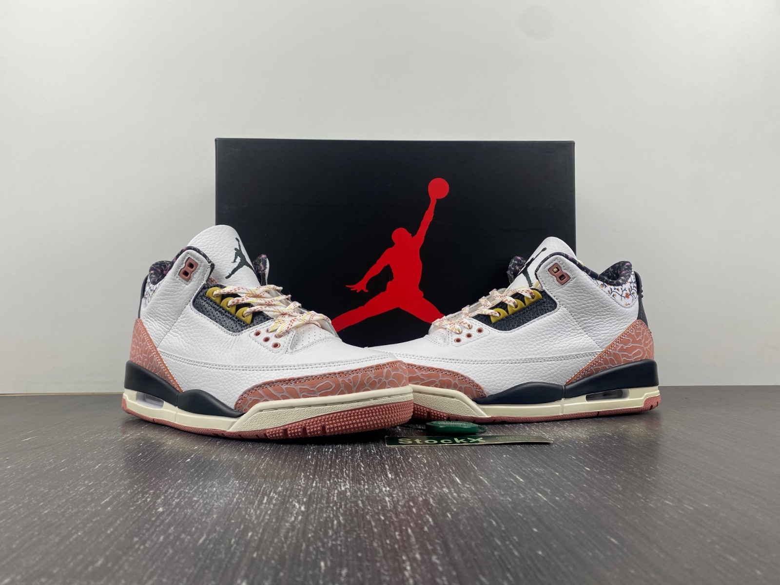 AIR JORDAN 3 GS "RED STARDUST" 441140-100