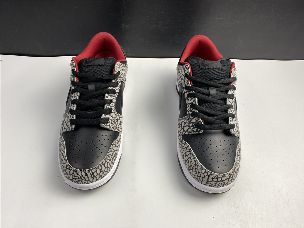 S*p*e × Nike SB Dunk Low “Black Cement" 304292-131