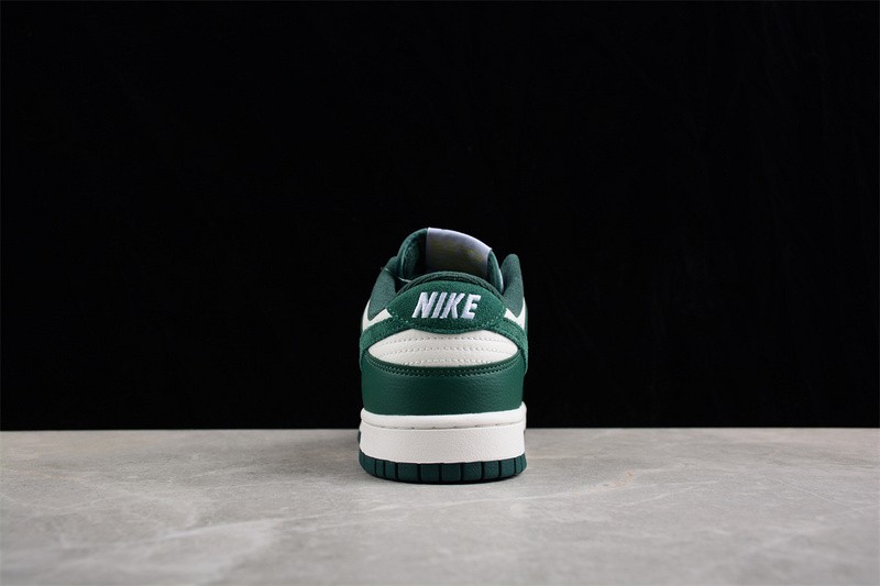 Nike Dunk Low SE Noble Green FD0350-133