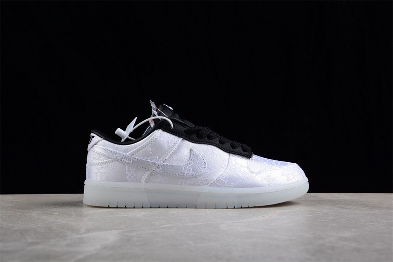 CLOT x fragment x Nike Dunk Low FN0315-110