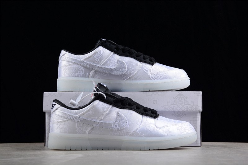 CLOT x fragment x Nike Dunk Low FN0315-110
