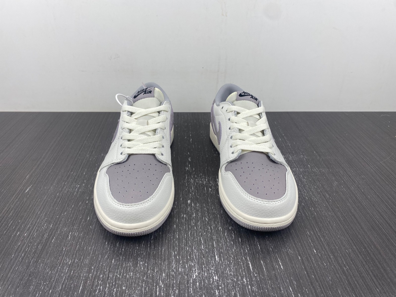Air Jordan 1 Low OG Atmosphere Grey CZ0790-101