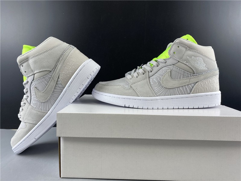 Air Jordan 1 Mid vast grey ghost green CV3018-001