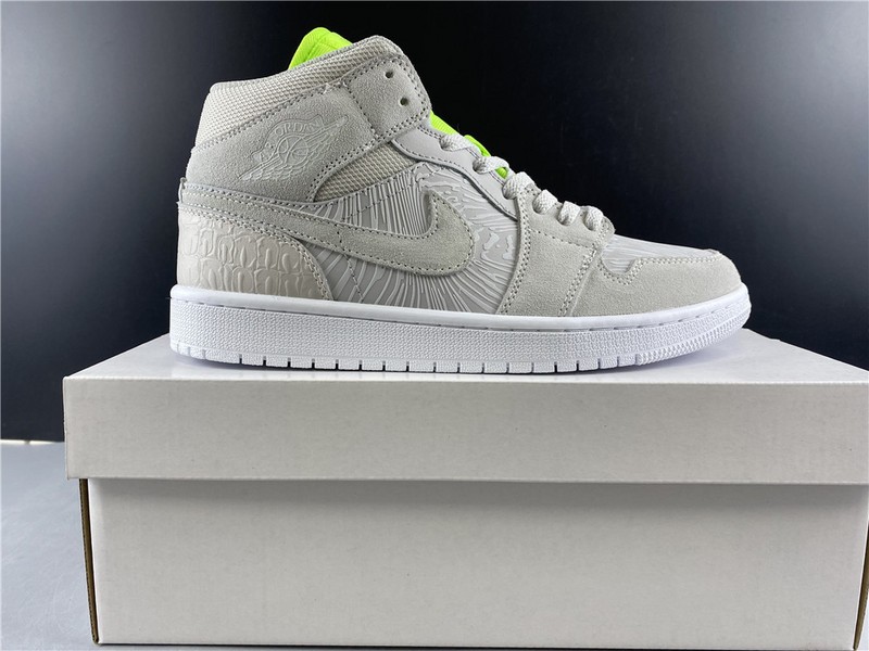 Air Jordan 1 Mid vast grey ghost green CV3018-001