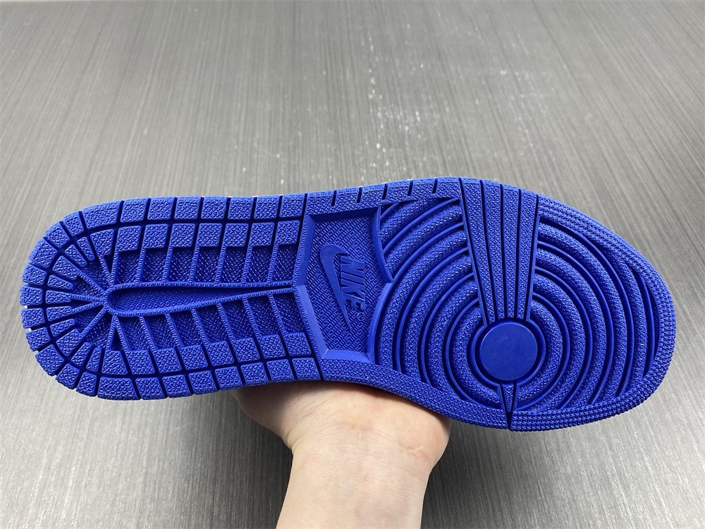 AIR JORDAN 1 HIGH OG