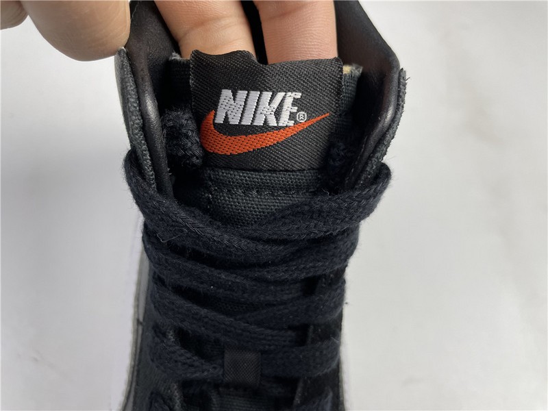 Nike BLAZER MID CD8233-100