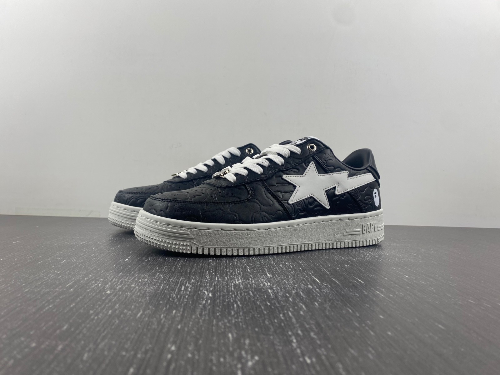 Bathing Ape A000057