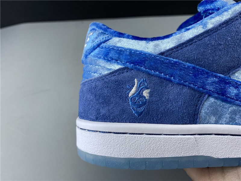 Nike Dunk SB Low strangelove bule CT2552-400