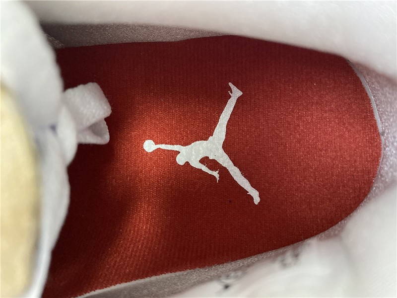 Air Jordan 4 Retro “Pure Money” white red 308497-102