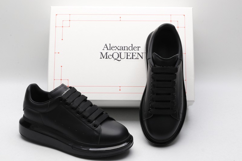 Ale*d*r MCQ62