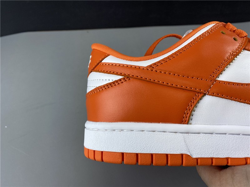 Nike dunk low sb syracuse CU1726-101