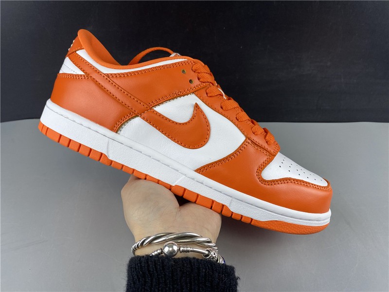 Nike dunk low sb syracuse CU1726-101