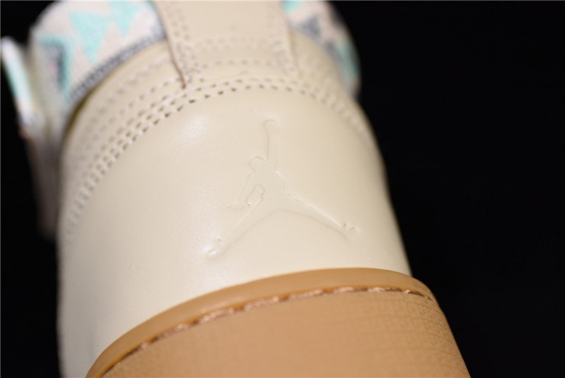Air Jordan 1 Retro Hi Strap "N7" AR4410-207