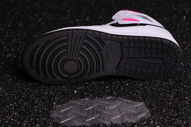Air Jordan 1 Mid White Black Hyper Pink GS 555112-106