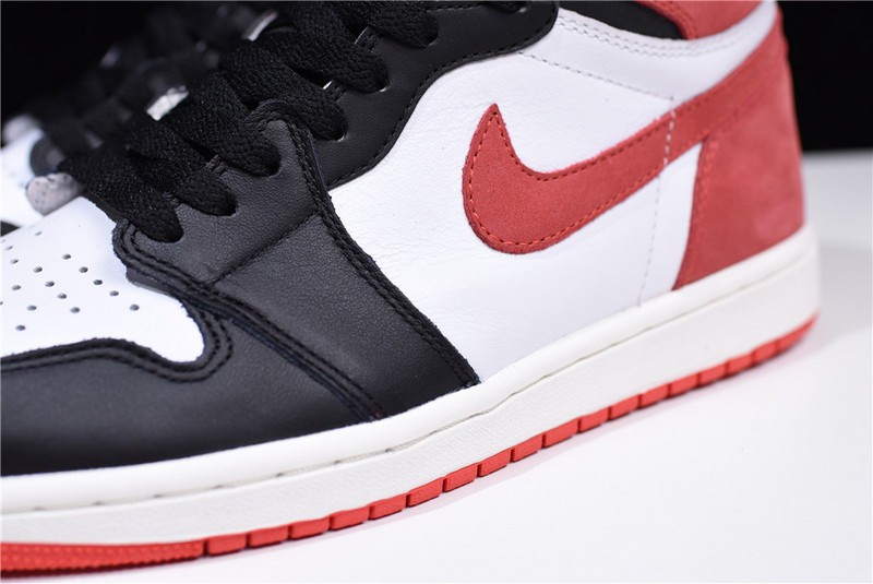 Air Jordan 1 Retro High Track Red 555088-112