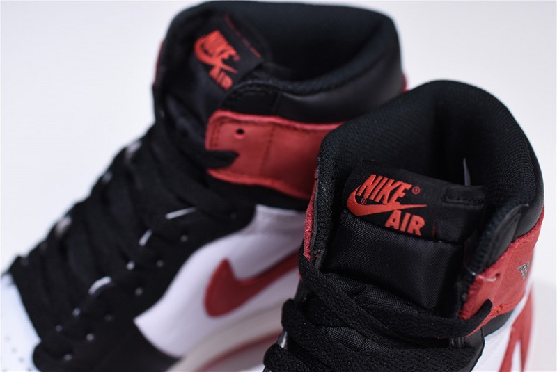 Air Jordan 1 Retro High Track Red 555088-112