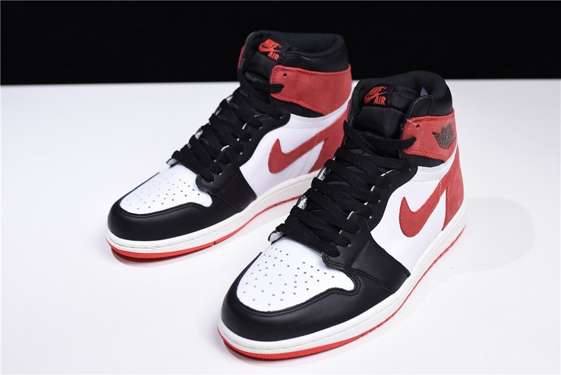 Air Jordan 1 Retro High Track Red 555088-112