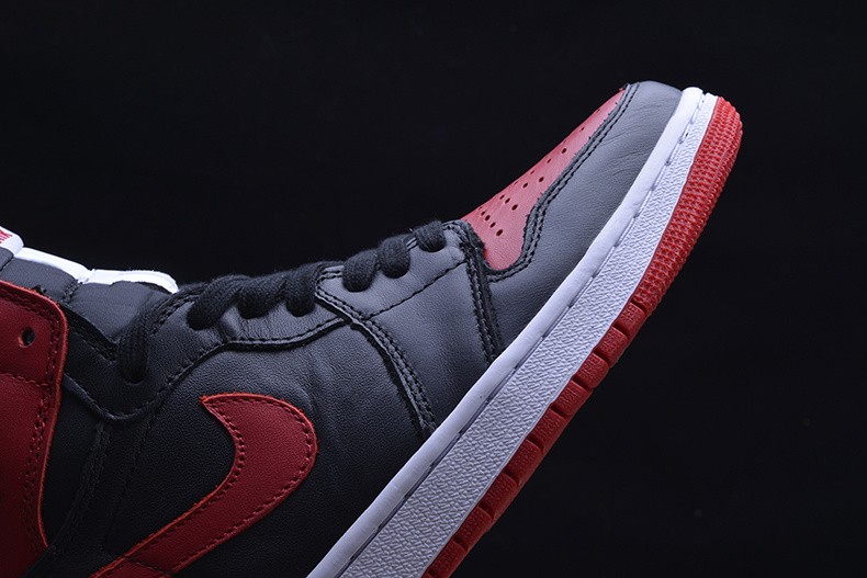 AIR JORDAN 1 RETRO "HOMAGE TO HOME" red 861428-061