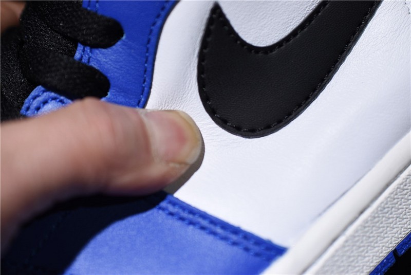 AIR JORDAN 1 OG “Game Royal” blue 555088-403
