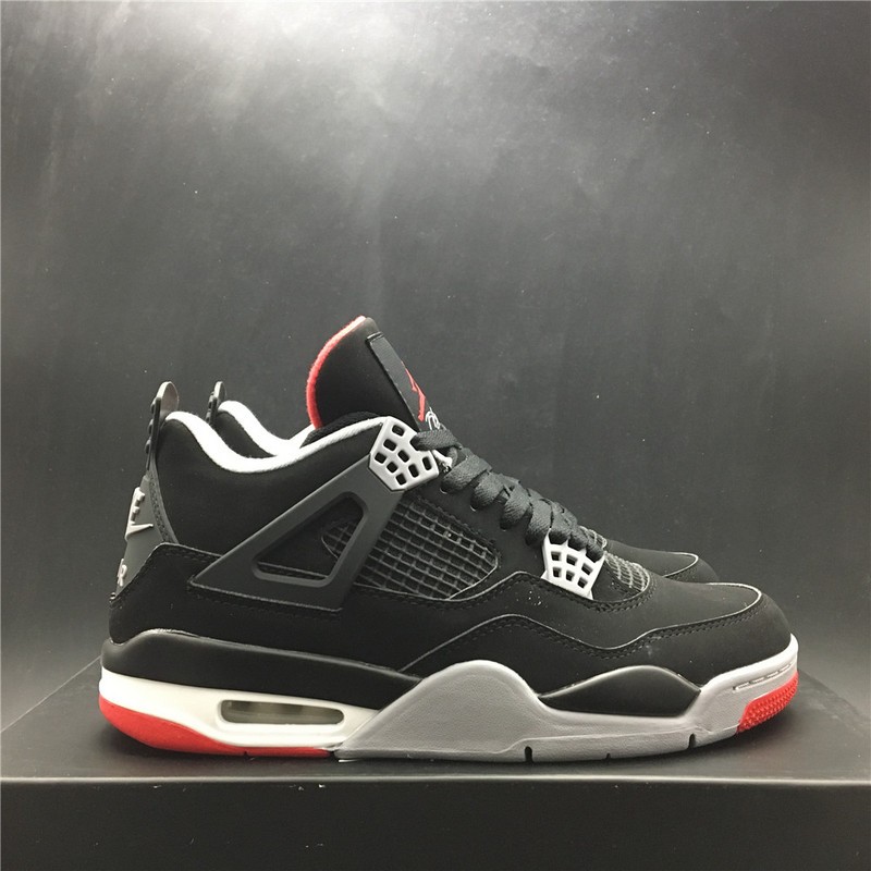 Air Jordan 4 Retro