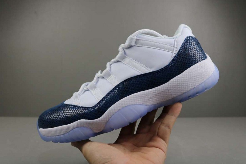 Air Jordan 11 Low