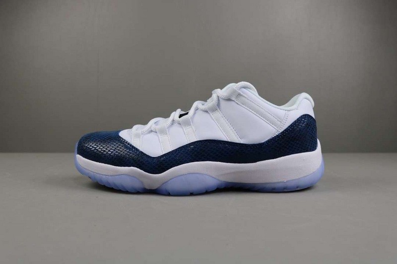 Air Jordan 11 Low