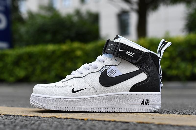 Nike Air Force 1 Mid `07 LV8 804609-103
