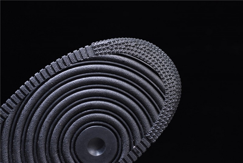 Off-White Nike Air Force 1 Low Black AO4606-001